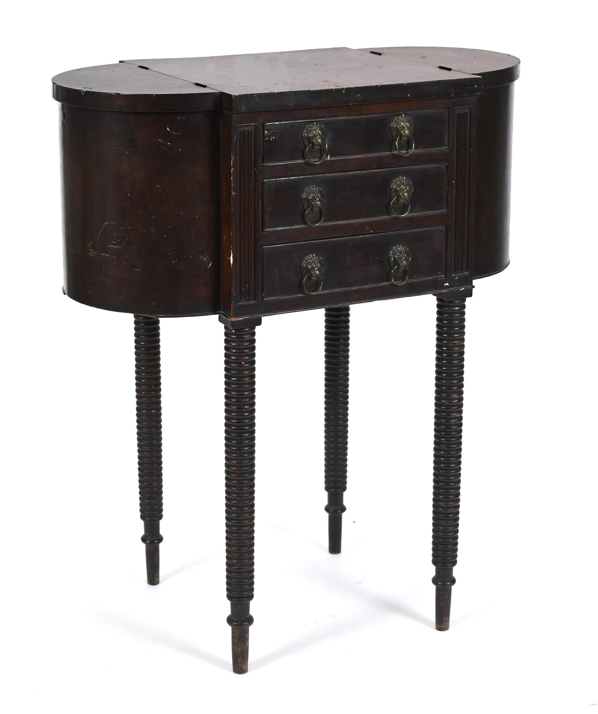 FEDERAL NEW YORK MAHOGANY SEWING