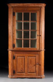 Federal pine glazed panel door