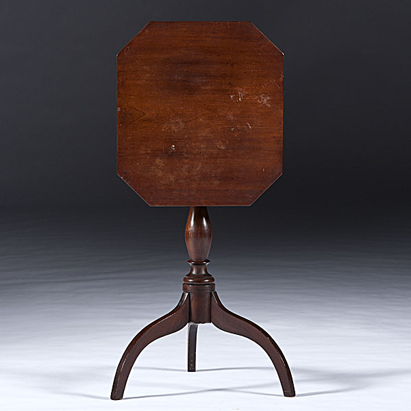 Federal Stand American ca 1790-1810