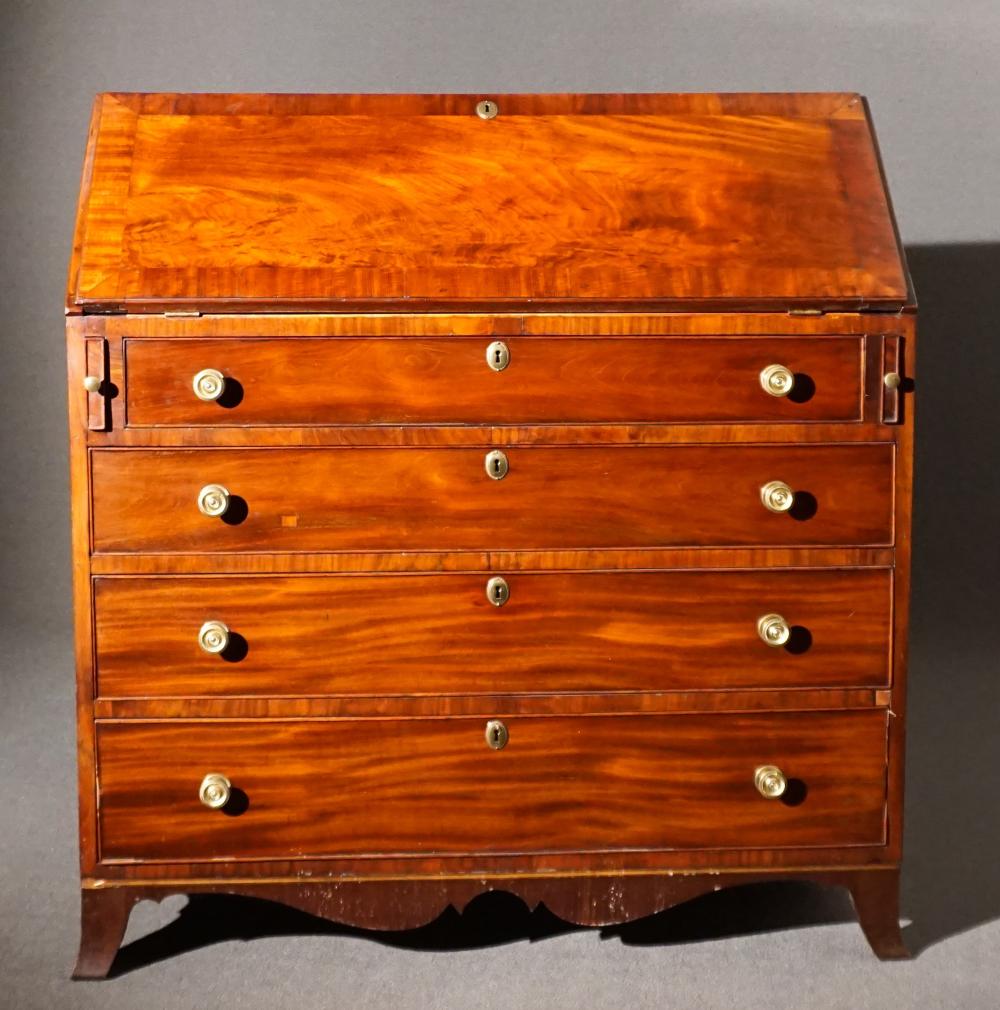 FEDERAL STYLE CROSSBANDED WALNUT