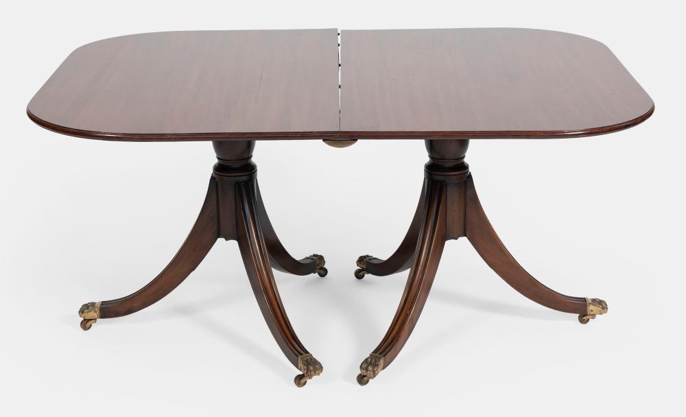 FEDERAL-STYLE DOUBLE-PEDESTAL