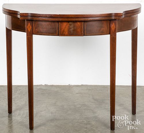 FEDERAL STYLE INLAID MAHOGANY