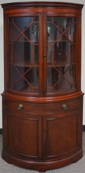 FEDERAL STYLE MAHOGANY BOW-FRO