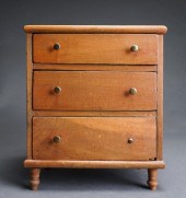 FEDERAL STYLE MAHOGANY DIMINUT