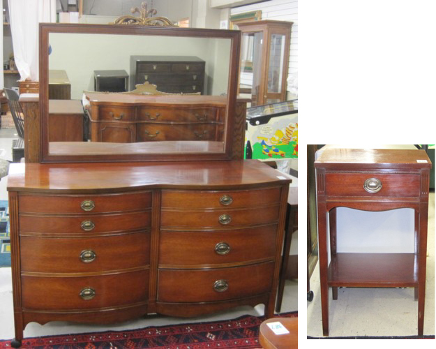FEDERAL STYLE MAHOGANY DRESSER