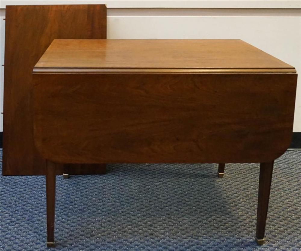 FEDERAL STYLE MAHOGANY DROP-LEAF