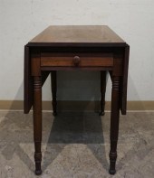 FEDERAL STYLE MAHOGANY DROP-LE