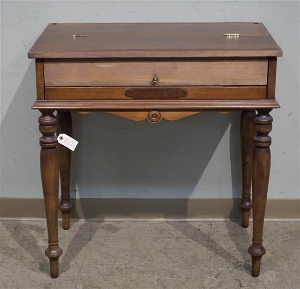 FEDERAL STYLE MAHOGANY FINISH