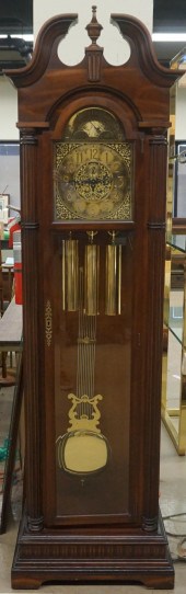 FEDERAL STYLE MAHOGANY GRANDMO