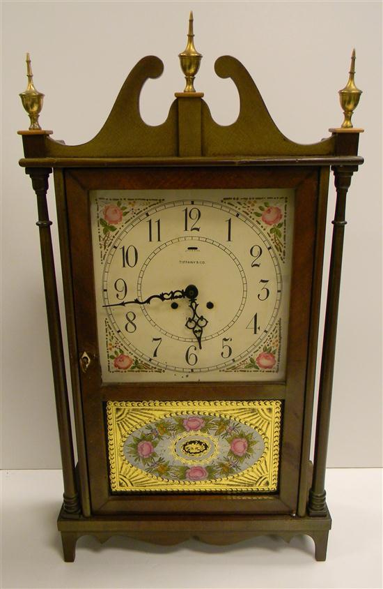 Federal style mahogany ''pillar and