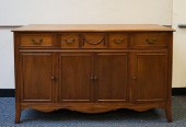 FEDERAL STYLE MAHOGANY SIDEBOA