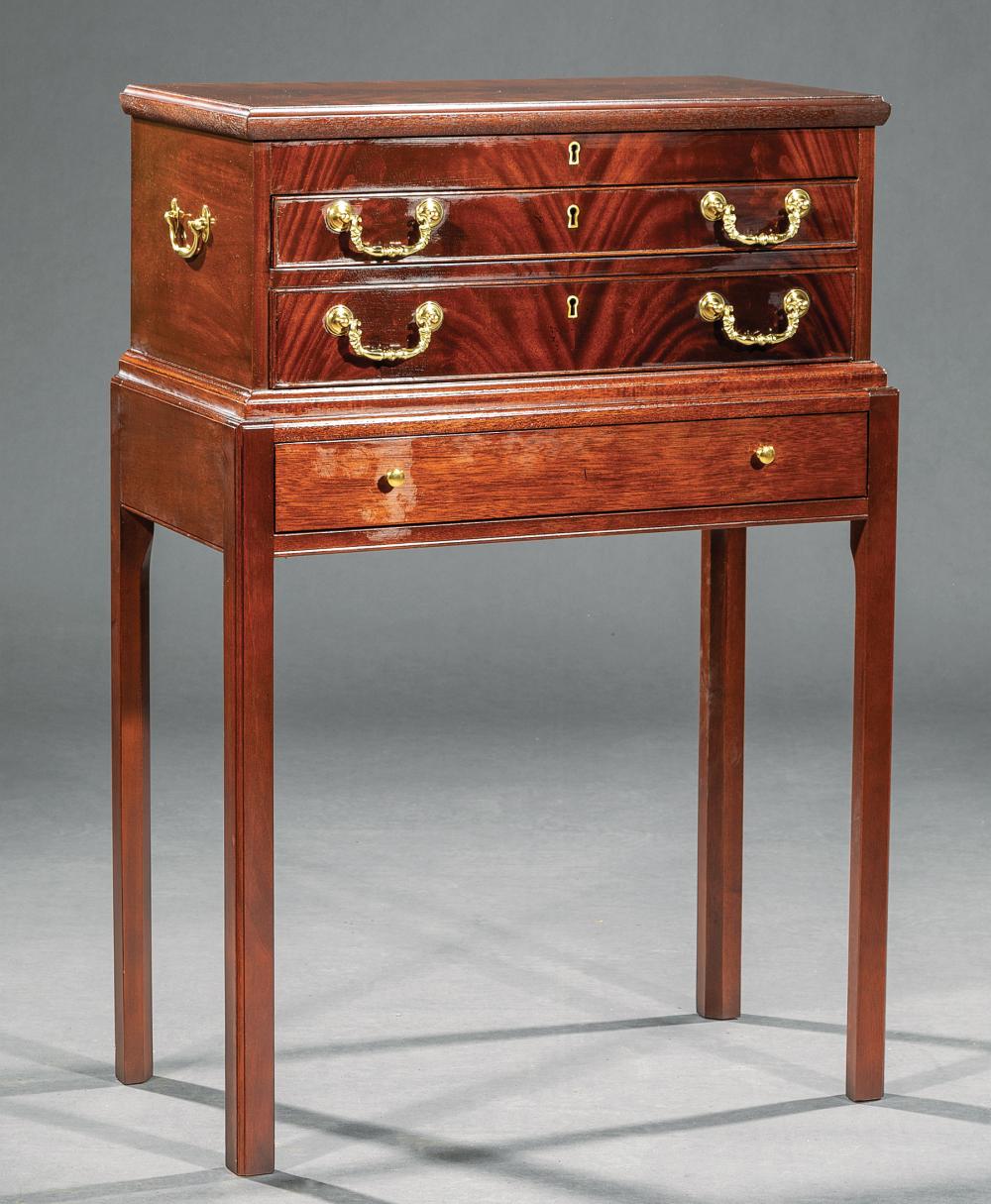 FEDERAL-STYLE MAHOGANY SILVER CHEST