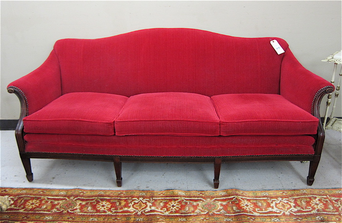 FEDERAL STYLE MAHOGANY SOFA