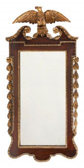 FEDERAL-STYLE MIRROR IN MAHOGA