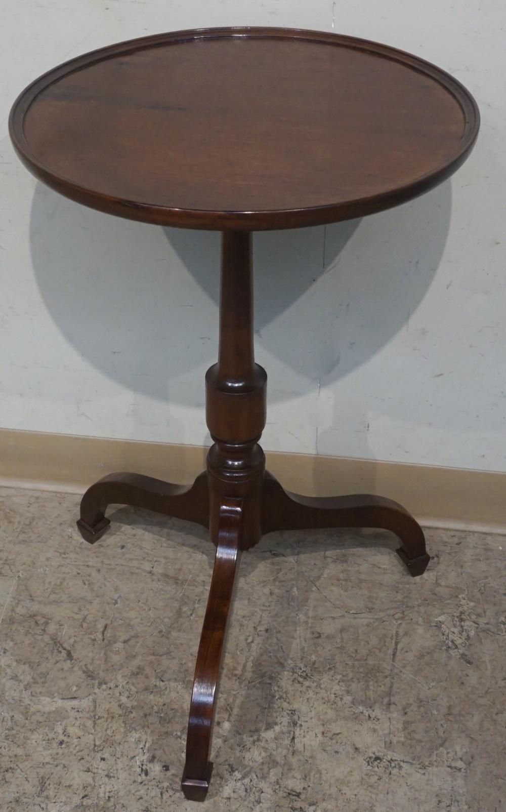 FEDERAL STYLE WALNUT AND MAHOGANY