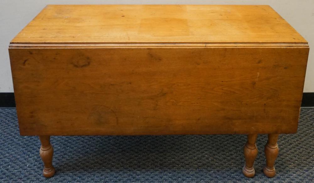 FEDERAL STYLE WALNUT GATELEG