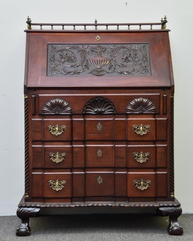 Feldenkreis Chippendale style block