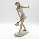 FEMALE TENNIS PLAYER 1011427 -