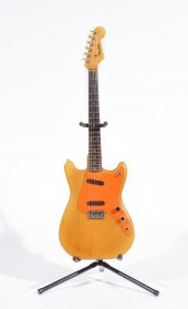 FENDER DUO SONIC ELECTRIC GUIT