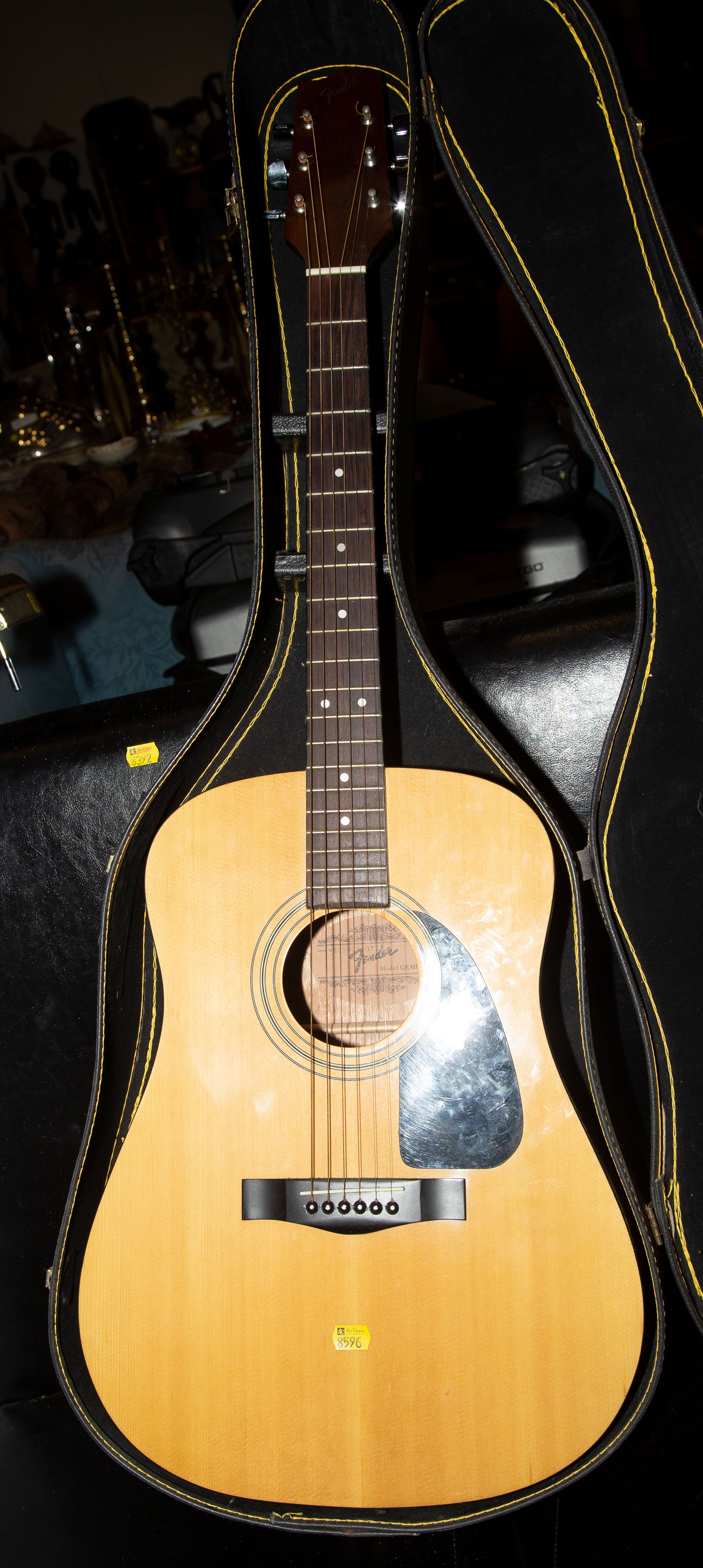 FENDER GEMINI II ACOUSTIC GUITAR