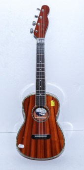 FENDER "MONTECITO" CALIFORNIA