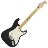FENDER STRATOCASTER BLACK &AMP