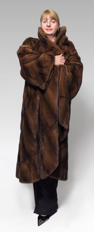 FENDI FULL LENGTH MINK SWING