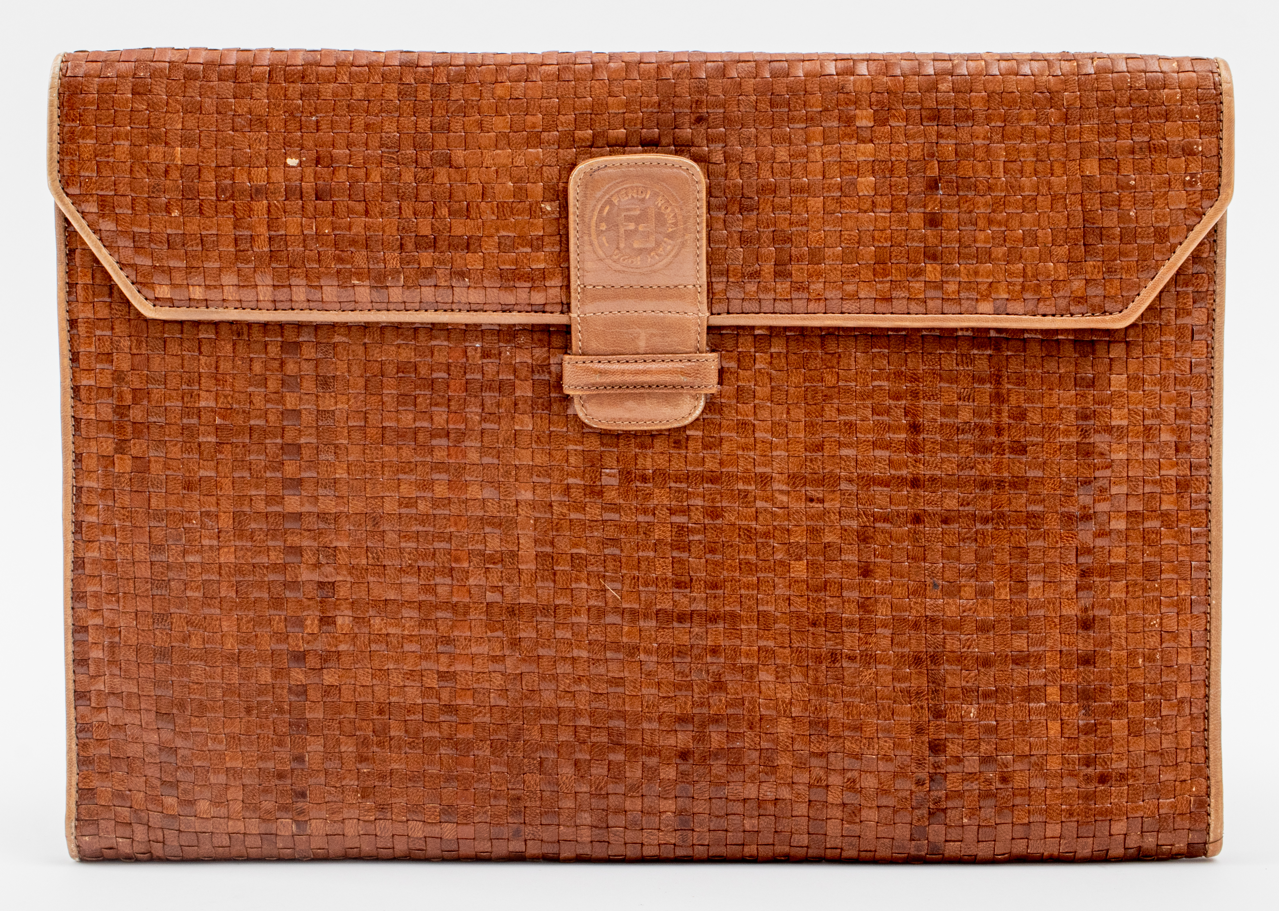 FENDI WOVEN LEATHER CLUTCH OR