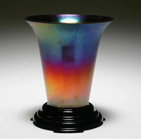 Fenton 8" red stretch glass