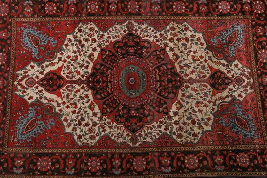 FEREGHAN RUG. - 4 ft. 7 in. x 7 ft.