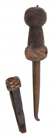 FID WITH CARVED WOODEN TURK'S-