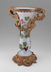 FIERY OPALINE GLASS VASE: Gilt