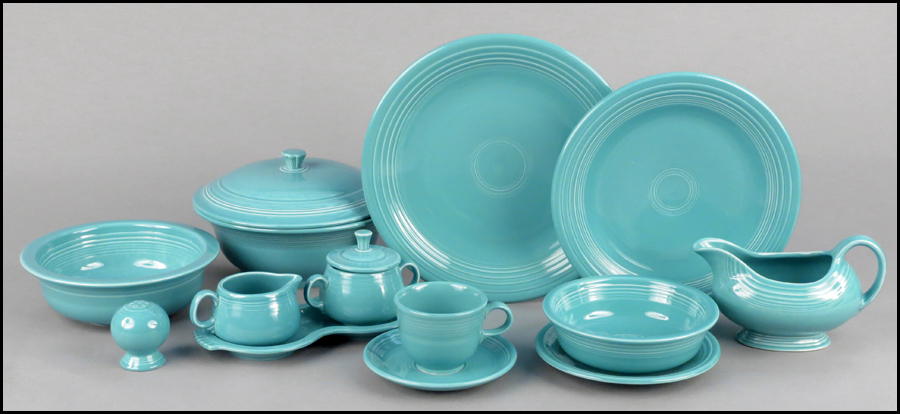 FIESTA AQUA TABLE SERVICE.