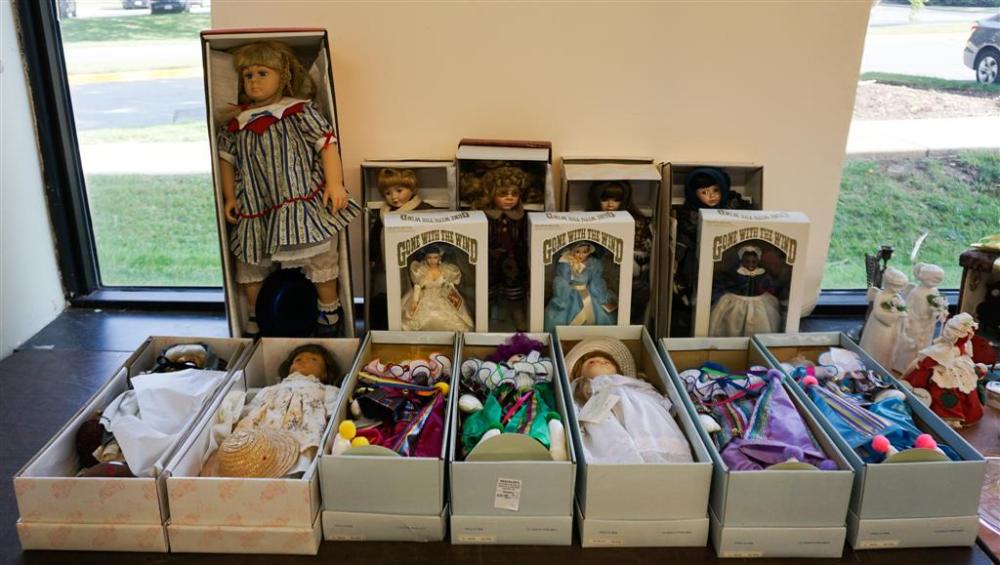 FIFTEEN DOLLS IN ORIGINAL