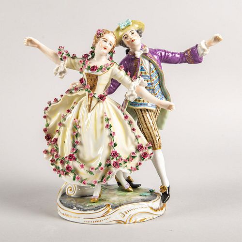 FIGURE GROUP OF DANCING