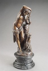 FIGURE OF A STANDING FEMALE NU