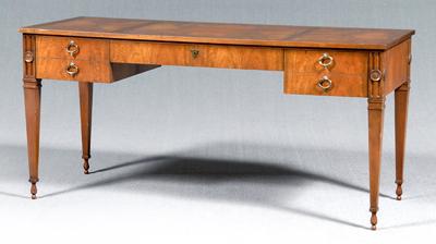 Figured walnut Baker bureau plat