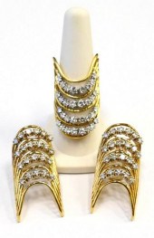 FINE 14 K YG 8CT DIAMOND EARRI