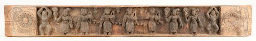 FINE 18TH C. WOOD CARVING OF