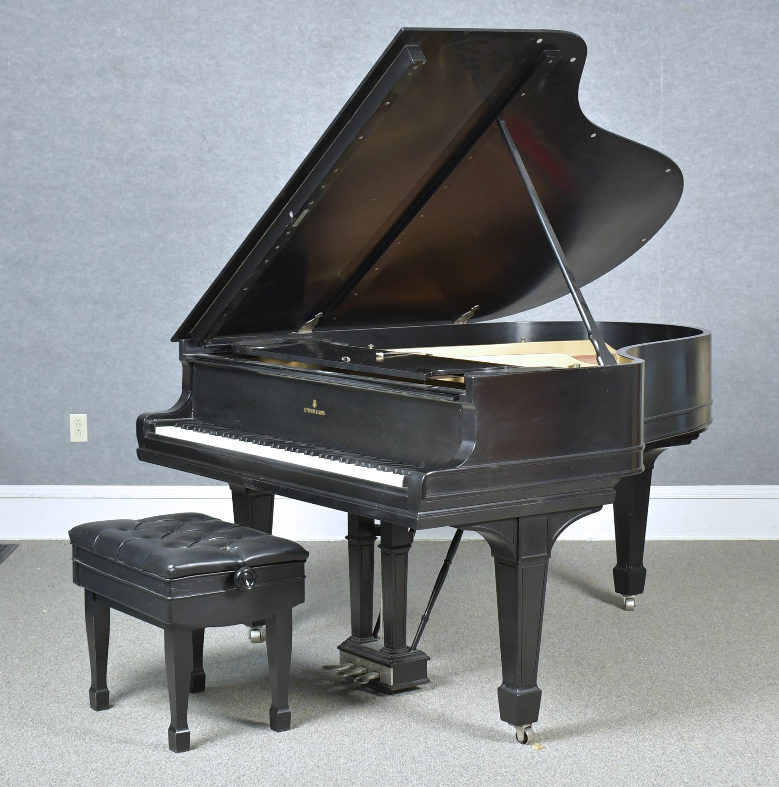 FINE 1905 STEINWAY MODEL O BABY