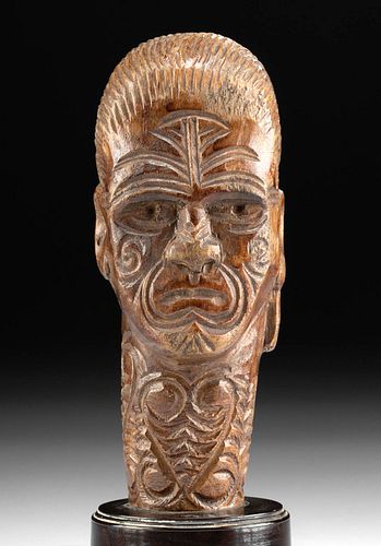 FINE 19TH C. MAORI WOOD BUST