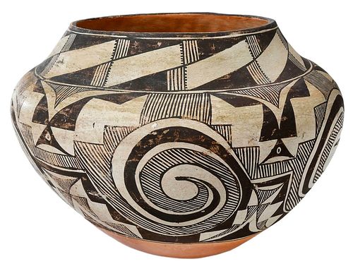 FINE ACOMA PUEBLO OLLAcirca