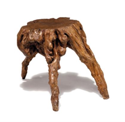 Fine and large root wood stool 