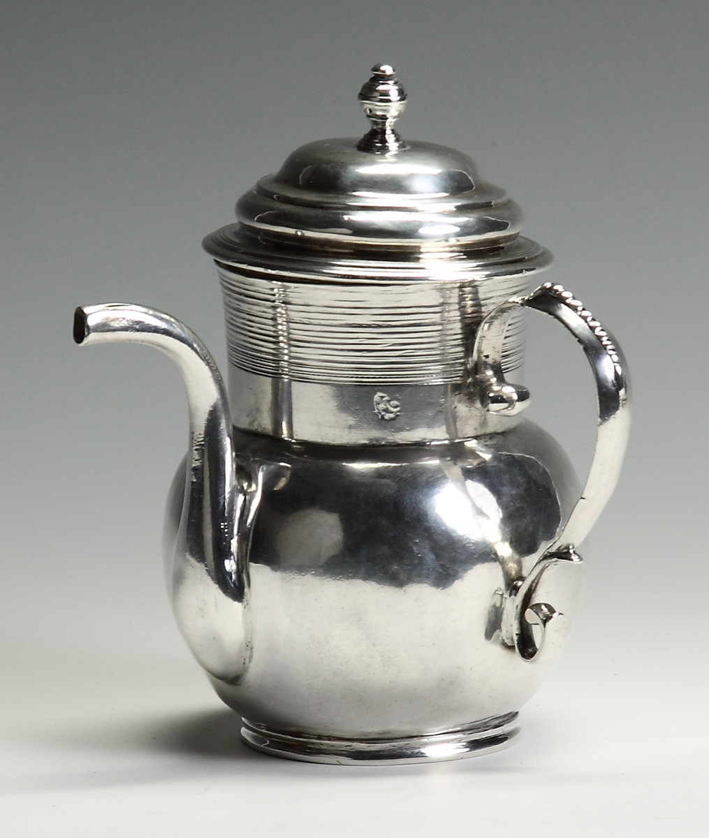 Fine and Rare Silver Spout Cup John