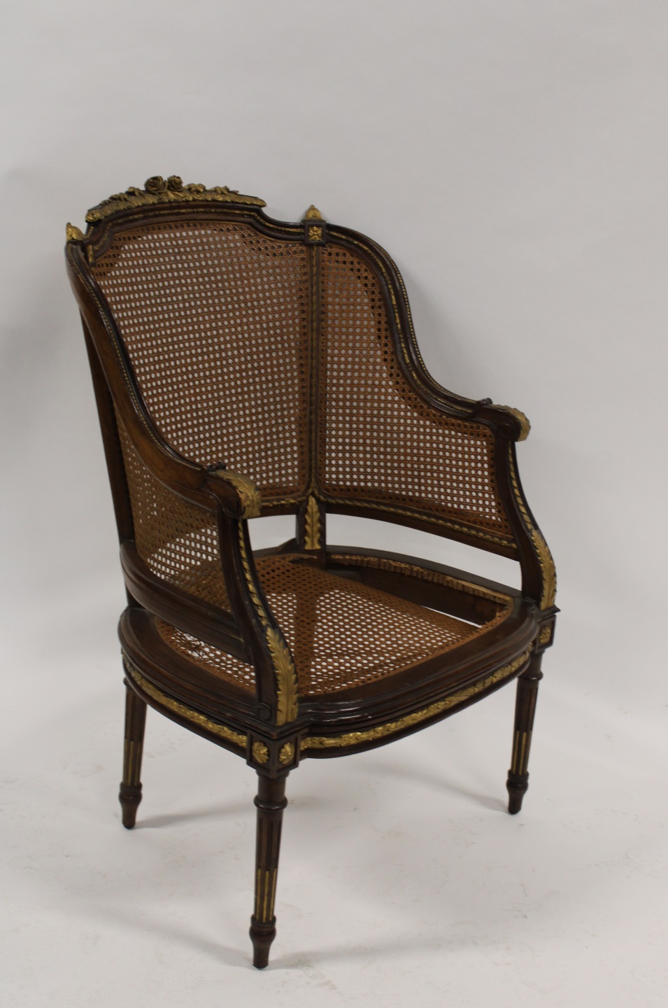 FINE ANTIQUE CARVED & GILT