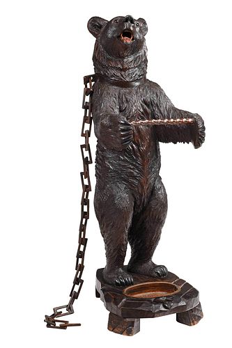 FINE BLACK FOREST WALNUT BEAR
