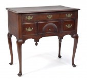 FINE BOSTON QUEEN ANNE WALNUT