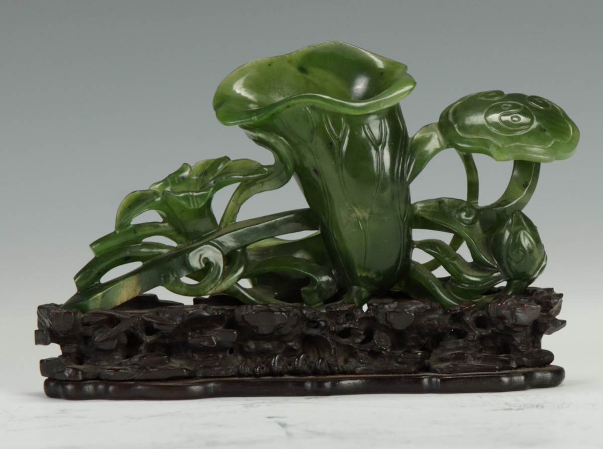 Fine Chinese Spinach Jade Carved