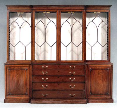 Fine Chippendale mahogany