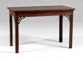 Fine Chippendale slab mahogany